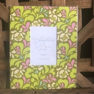 New 11 x 14 Designer Fabric mat with a opening for 5 x 7 image comes shr…